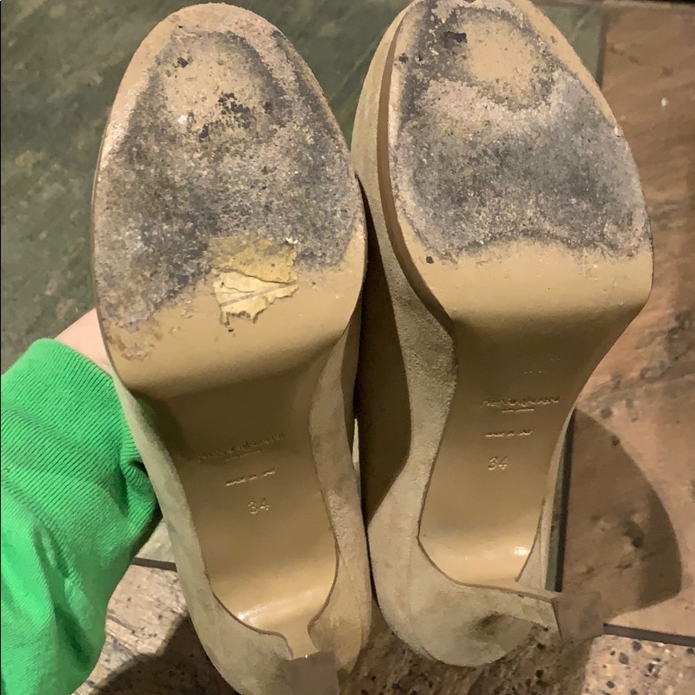 YSL Heels - Picture 5 of 5